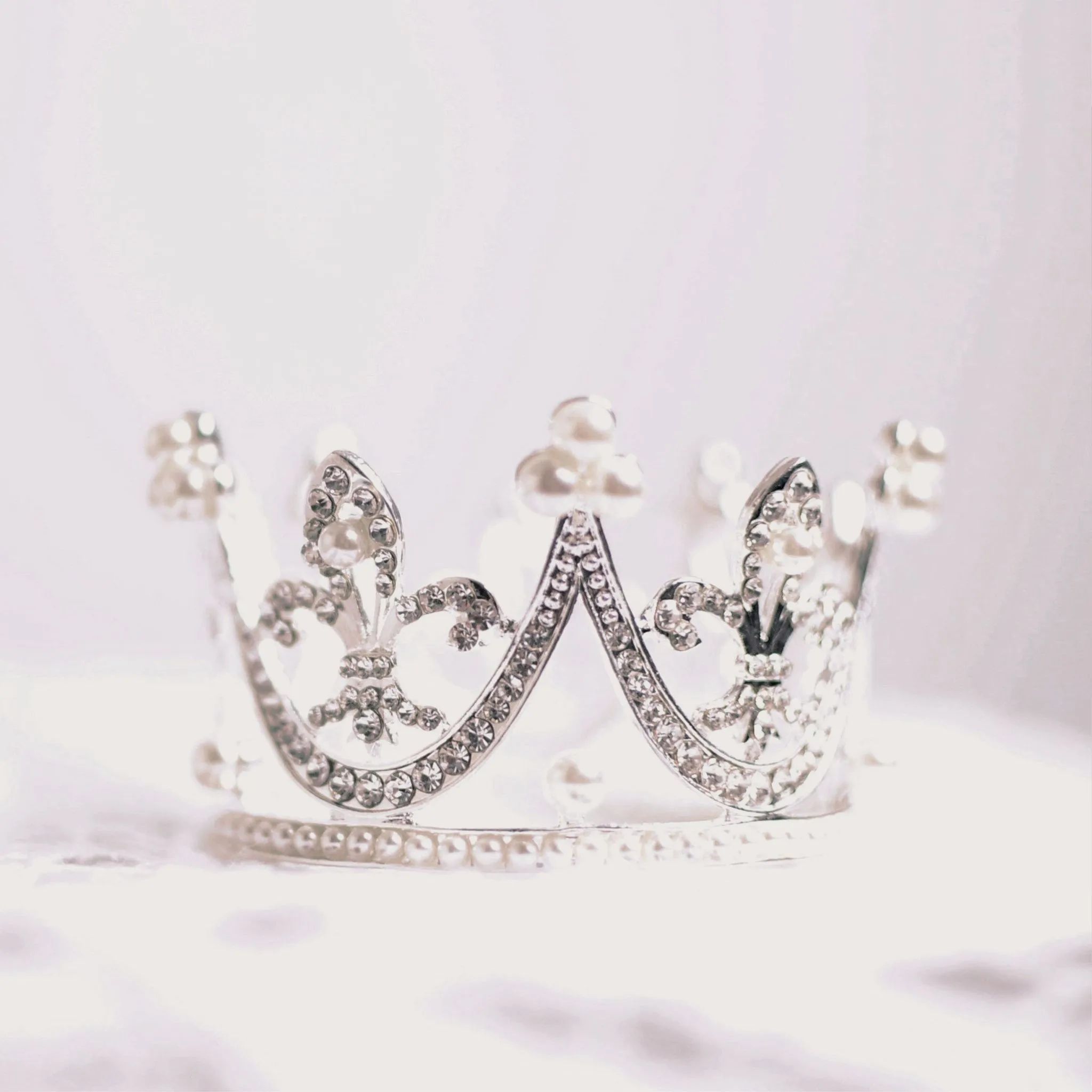 AR-14-couronne-carre.jpg