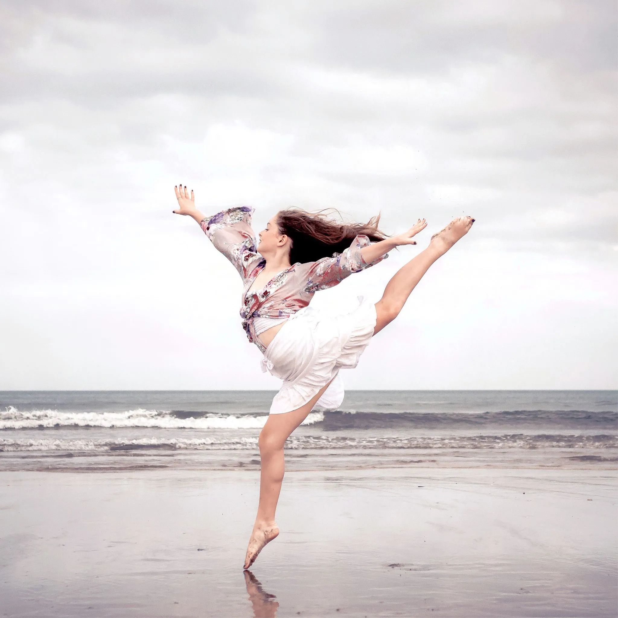 AR-20-danse-C2.jpg
